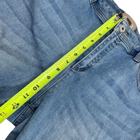 Chico's so slimming distressed ankle fit jeans. - Picture 10 of 14